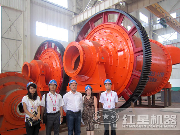 時(shí)產(chǎn)100噸管式球磨機(jī)多少錢？