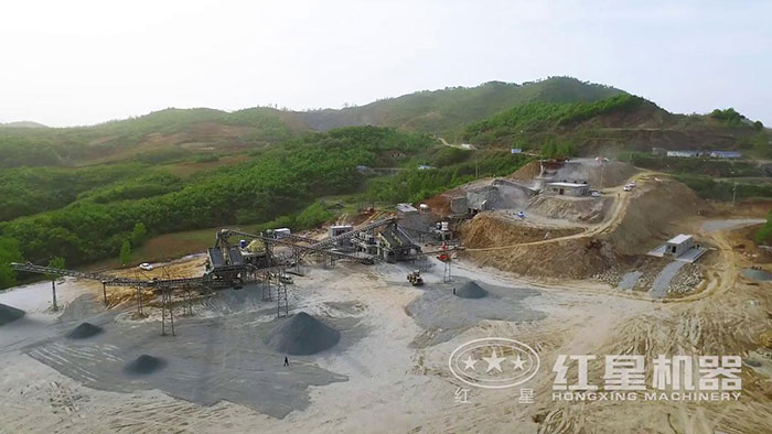 由紅星總包設(shè)計(jì)建設(shè)的桐柏石灰石砂石場(chǎng) 由紅星總包設(shè)計(jì)建設(shè)的桐柏石灰石砂石場(chǎng)