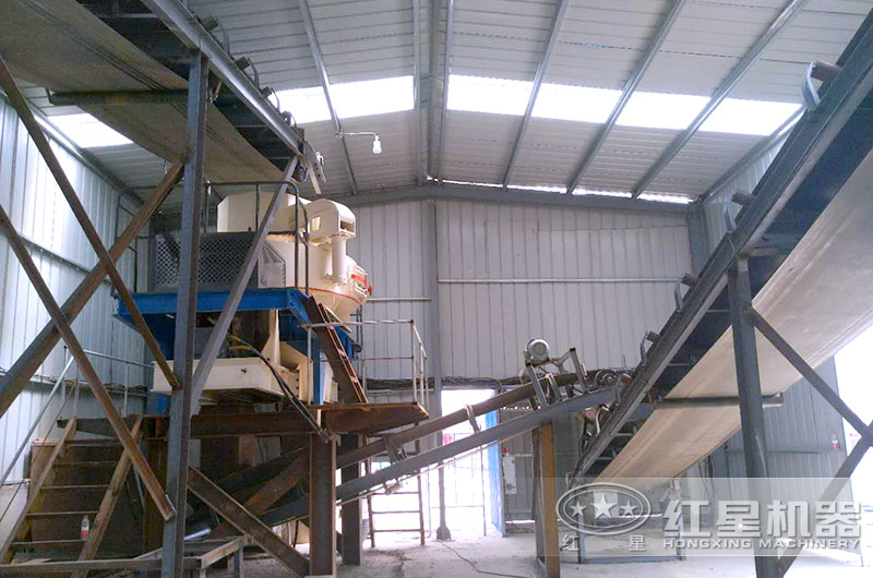 室內(nèi)機(jī)制砂生產(chǎn)線實(shí)拍 室內(nèi)機(jī)制砂生產(chǎn)線實(shí)拍