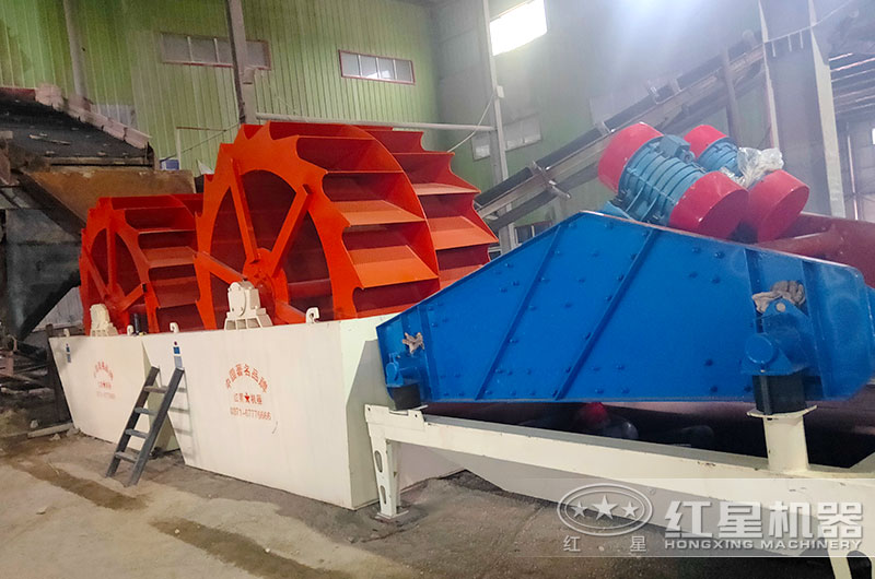 時(shí)產(chǎn)160噸洗沙機(jī)型號有哪些？搭配脫水篩減少細(xì)沙流失