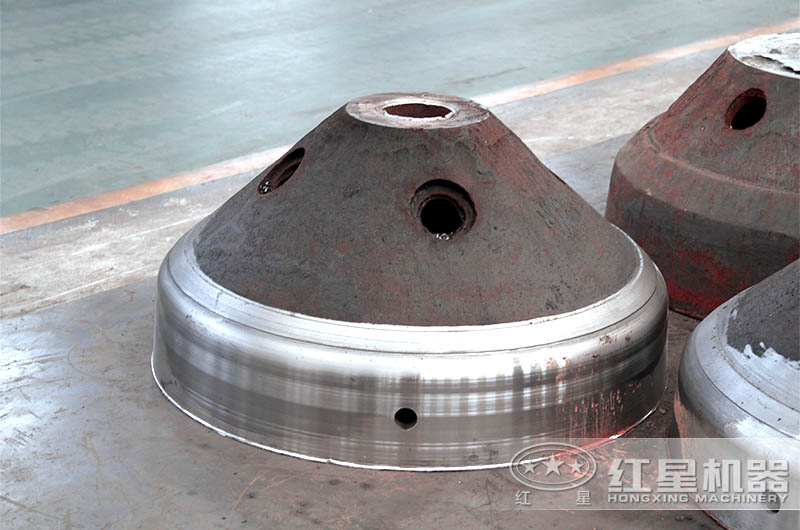 hp300圓錐破碎機(jī)每小時產(chǎn)多少噸？多少錢一臺？