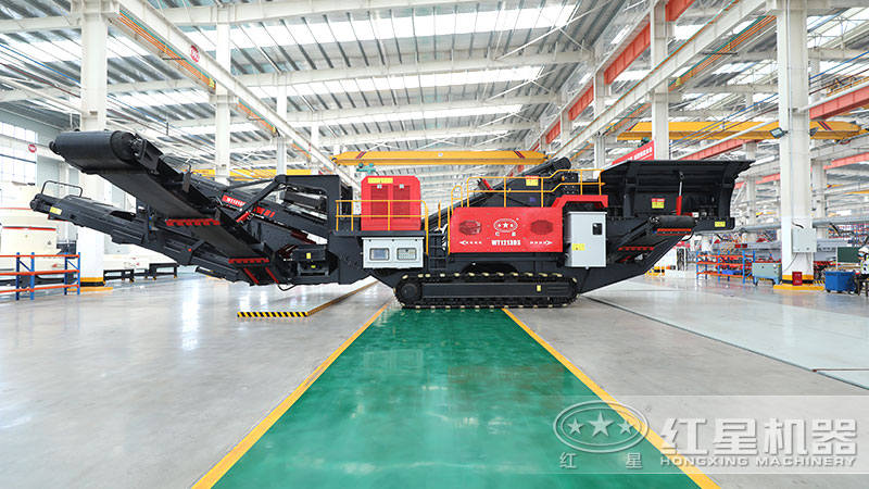 移動(dòng)制砂機(jī)(履帶配置) 移動(dòng)制砂機(jī)(履帶配置)