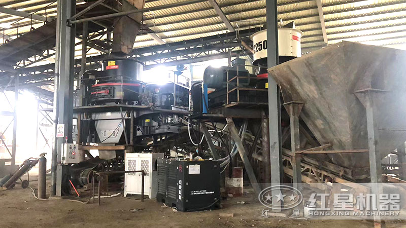 什么樣的石頭可以制作成沙子？石頭打的沙子叫什么？